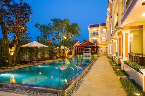 giá villa hội an