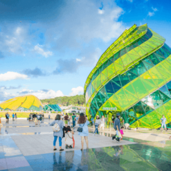 (Tour về trong ngày) HỒ VÔ CỰC - CRAZY HOUSE - TRANG TRẠI CÀ PHÊ PHÚ AN - QUẢNG TRƯỜNG - LÂM VIÊN