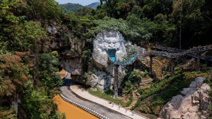 Khu du lịch cổng trời Đông Giang ở đâu