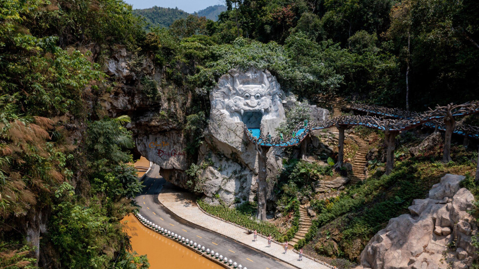 Cổng Trời Đông giang - Cầu Ô Thước