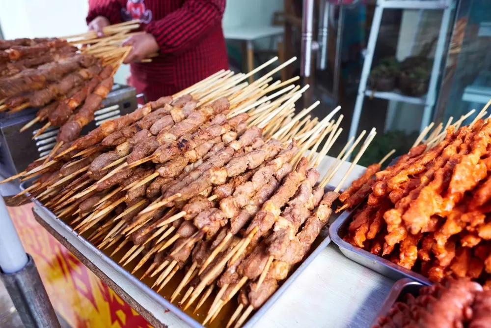 Phố Ăn Vặt Jiumen - Bắc Kinh 