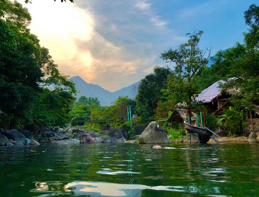 Các con suối tuyệt đẹp ở Đà Nẵng