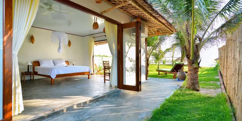 Hidden Beach Bungalow