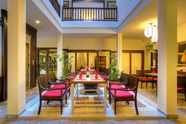 Khu vực lễ tân Little Hội An Boutique Hotel &amp; Spa