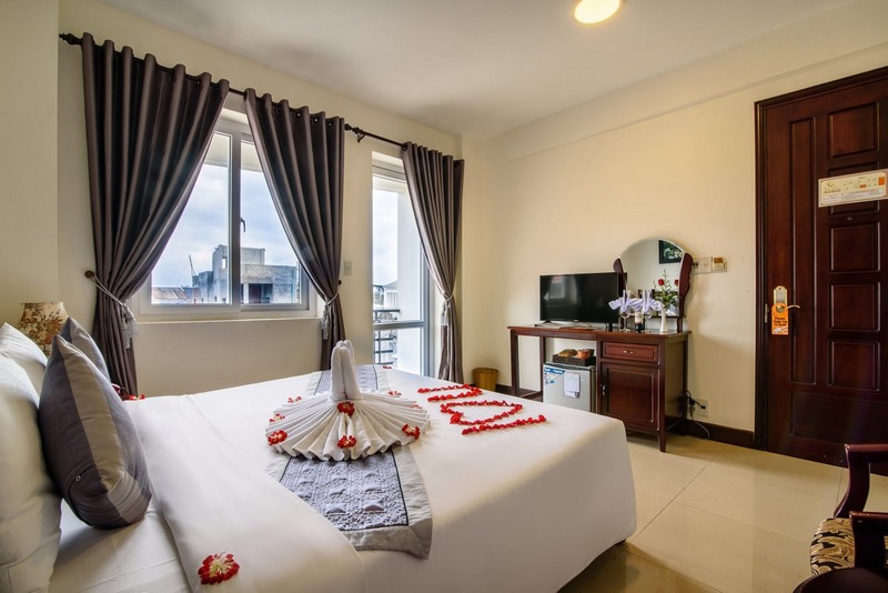 khách sạn 3 sao huế