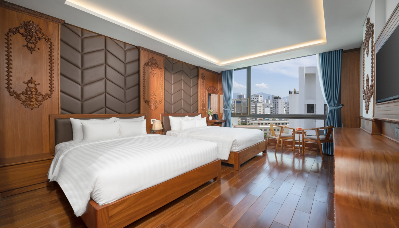 khách sạn đà nẵng, Monalisa Luxury Hotel