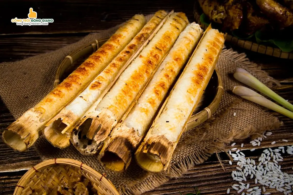 Cơm lam truyền thống Cổng Trời Đông Giang