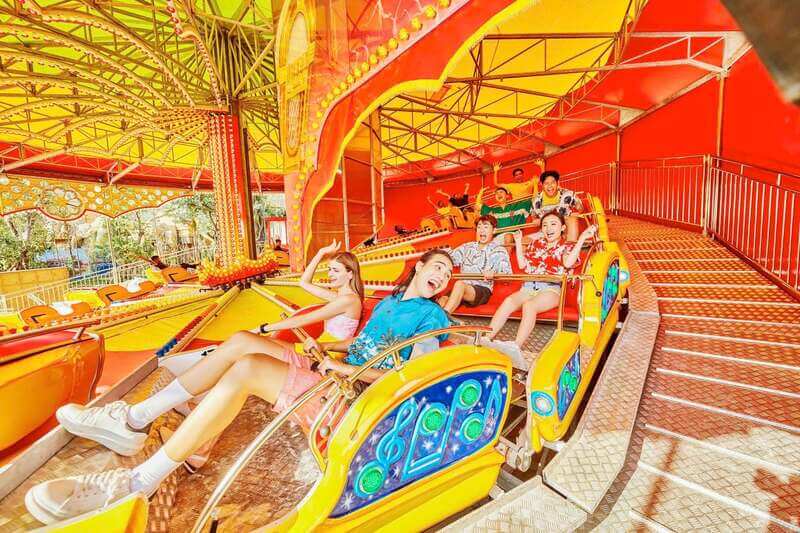 Vòng Xoay Cảm Giác Mạnh