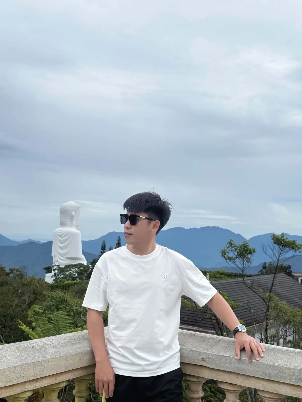 Chùa Linh Ứng Bà Nà Hills chốn linh thiêng giữa mây ngàn