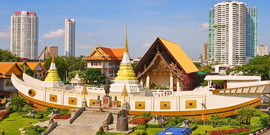 Tham quan Chùa Thuyền Wat Yannawa trong Tour xem Chung kết ASEAN Cup 2026 Thái Lan