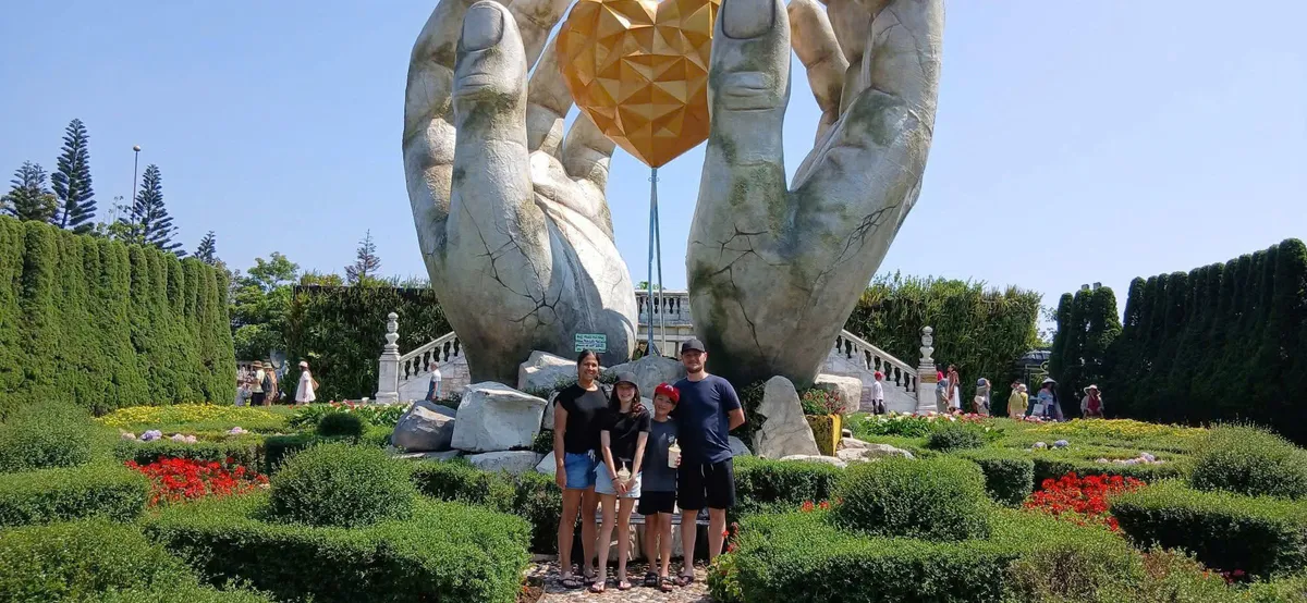 Le Jardin D Amour Flower Gardens Ba Na Hills Da Nang