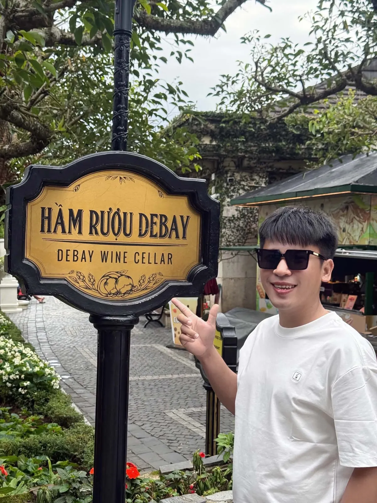 Hầm rượu cổ Debay Bà Nà Hills trăm năm tuổi do người Pháp xây dựng