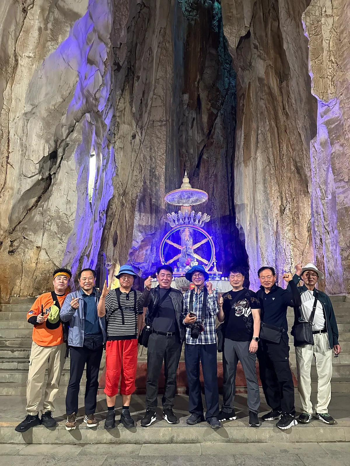 Tour ghép Ngũ Hành Sơn Hội An 1 chiều: Khám phá Ngọn Thủy Sơn và Động Huyền Không