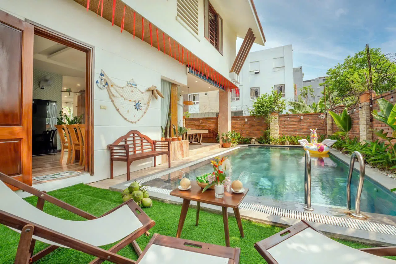 Villas near My Khe Beach Da Nang Palm Beach 5 bedroom tropical design