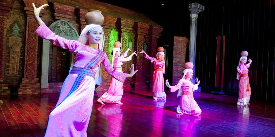 Nghệ thuật múa Chăm Pa uyển chuyển tại khu di tích Mỹ Sơn