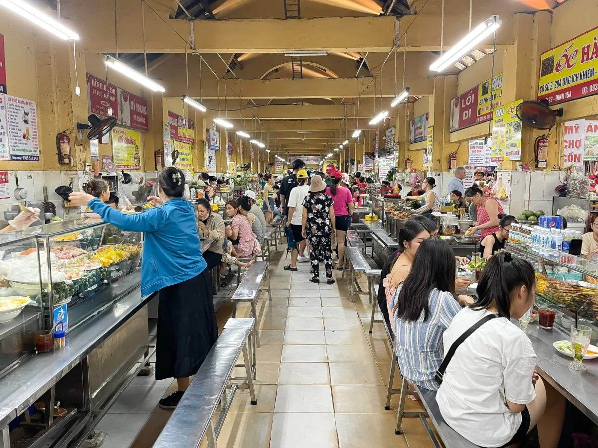 Things to do in Da Nang on a rainy day Con Market food court Da Nang local street food