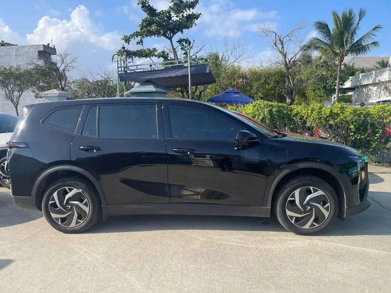 Thuê xe riêng 7 chỗ Đà Nẵng đưa đón sân bay và các điểm du lịch