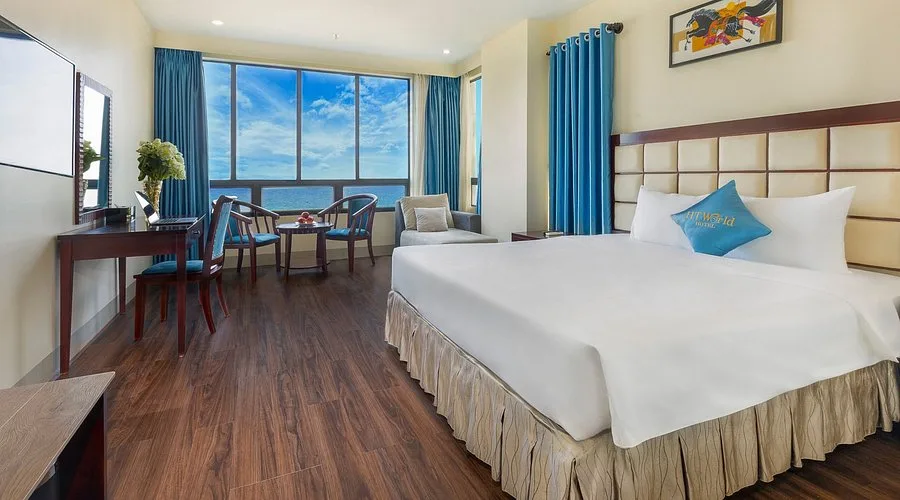 Top 11 khách sạn view biển Đà Nẵng Sea Front Hotel Da Nang