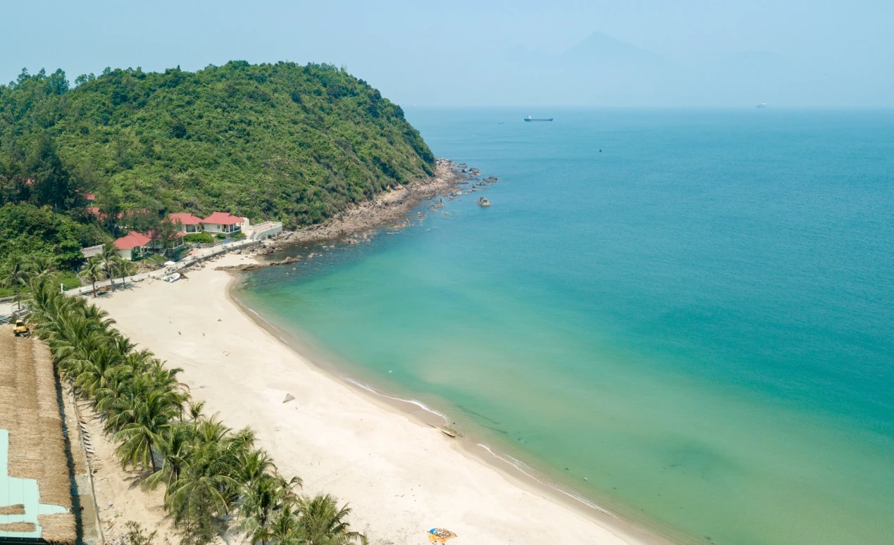 bãi biển tiên sa bán đảo sơn trà đà nẵng