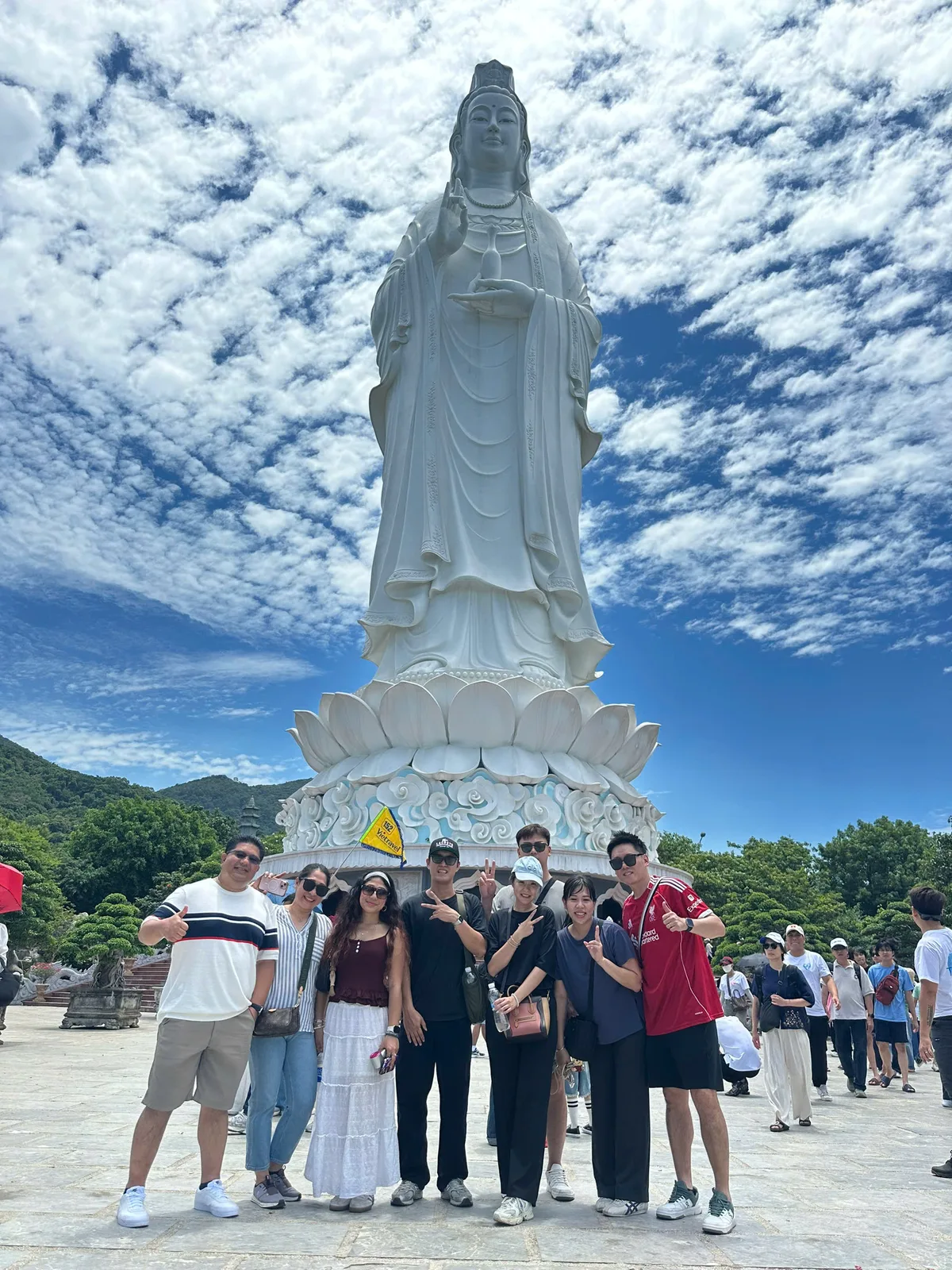 tour mini Đà Nẵng – Bà Nà Hills 1 ngày xe 7 chỗ viếng Chùa Linh Ứng Bà Nà thanh tịnh