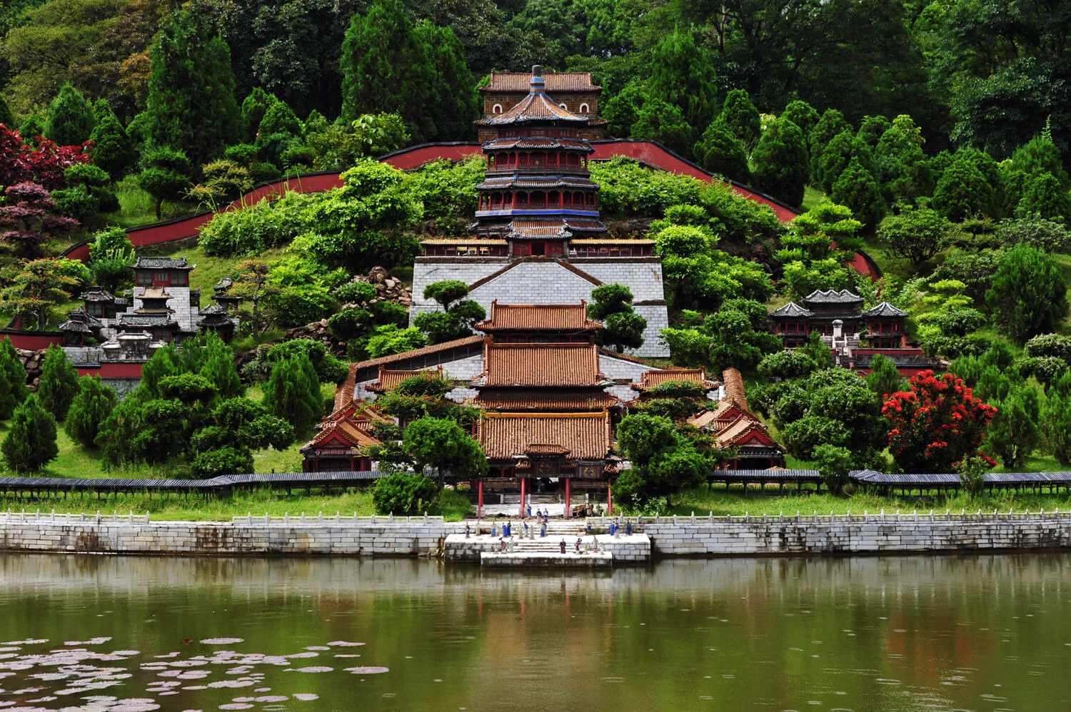 Công viên Trung Hoa Cẩm Tú Splendid China Thâm Quyến quy tụ hơn 120 danh lam thắng cảnh thu nhỏ