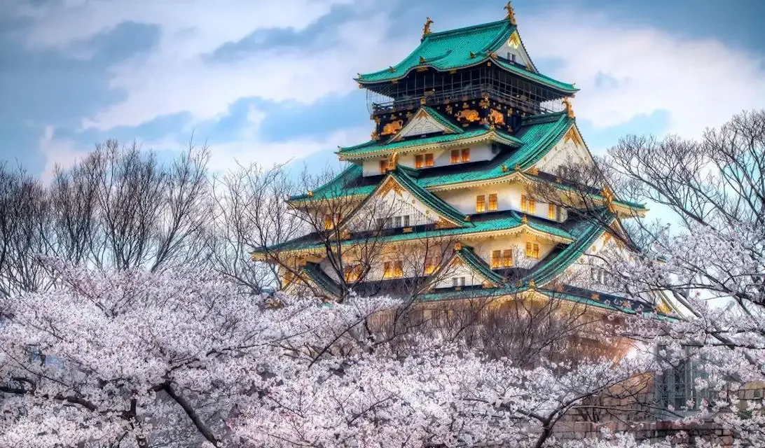Lâu đài Osaka Osaka Castle biểu tượng thành quách lịch sử kiêu hãnh của Nhật Bản