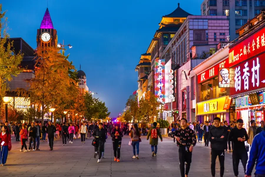 Phố đi bộ Bắc Kinh Lộ Beijing Road Quảng Châu thiên đường mua sắm và ẩm thực sầm uất