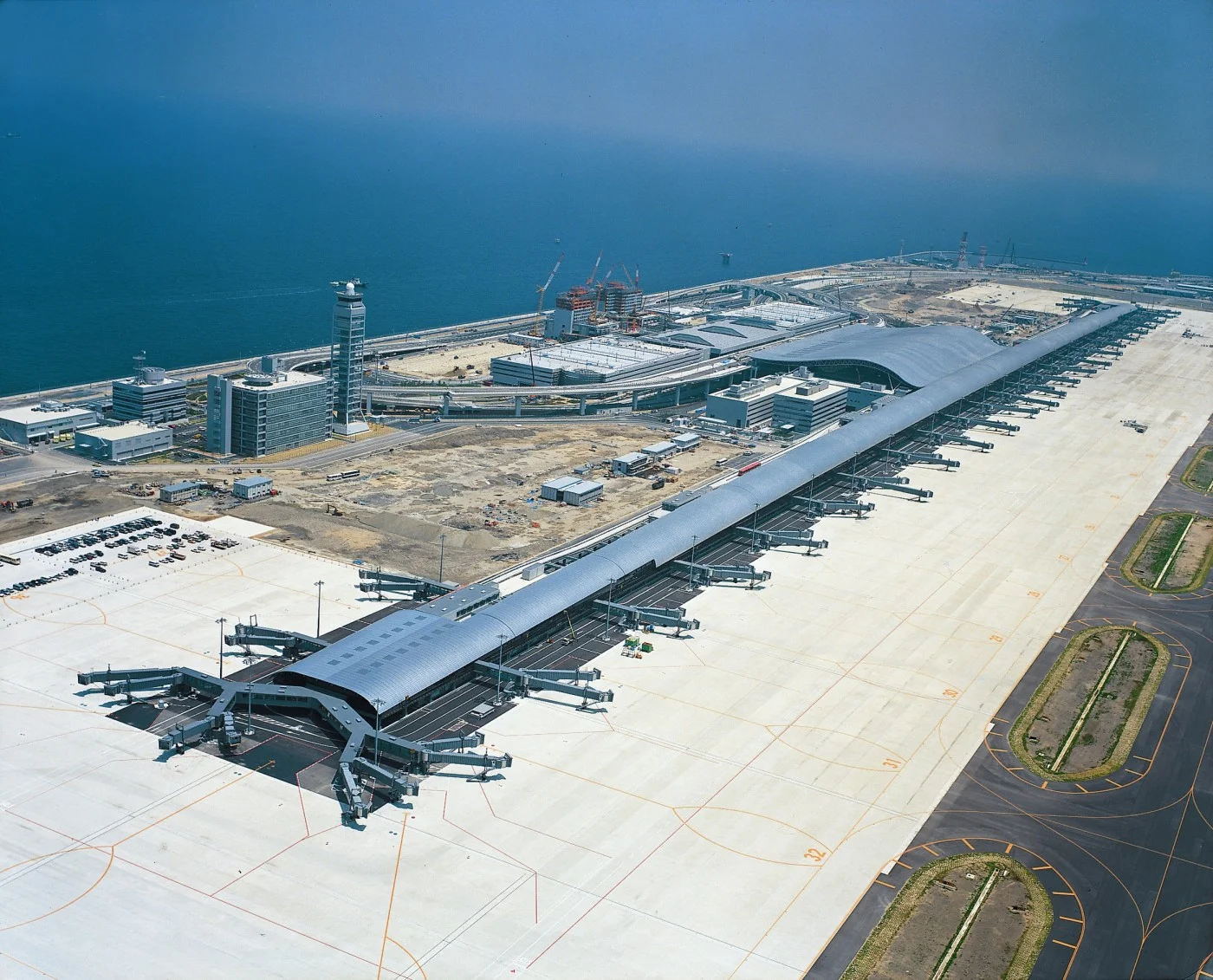 Sân bay Quốc tế Kansai Osaka Nhật Bản đón chuyến bay charter từ Việt Nam