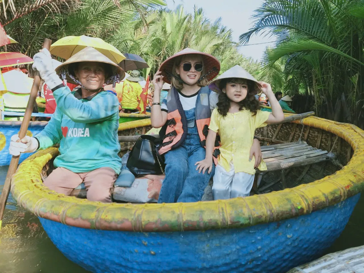 tour mini Đà Nẵng – Bà Nà Hills 1 ngày xe 7 chỗ mở rộng tour chèo thúng Rừng Dừa Bảy Mẫu