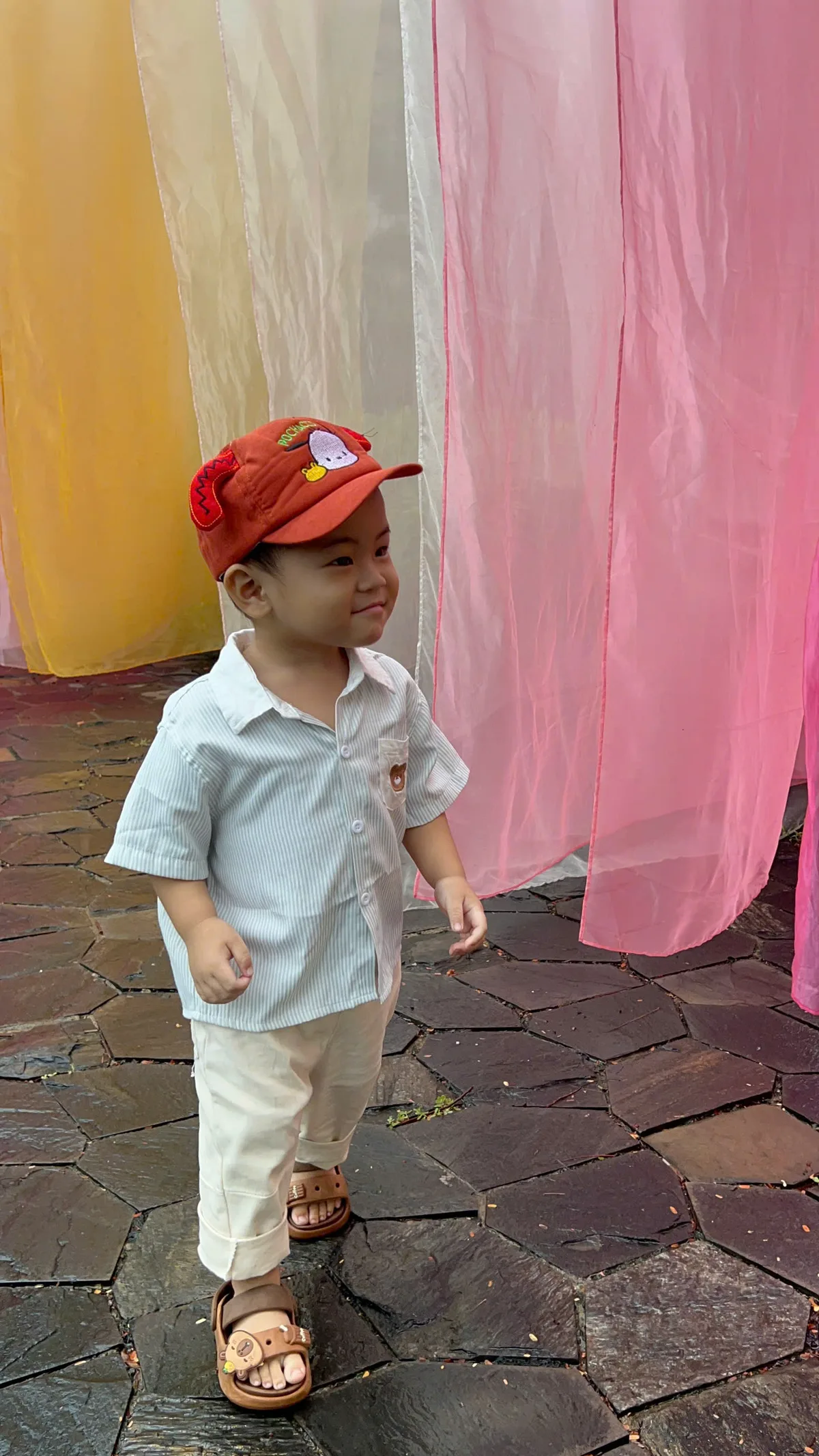 kinh nghiệm đi VinWonders Nam Hội An ngày mưa làng nghề dệt vải truyền thống